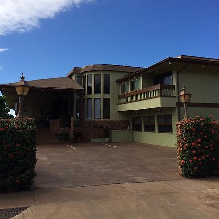 House Of Fountains Bed and Breakfast Lahaina Esterno foto