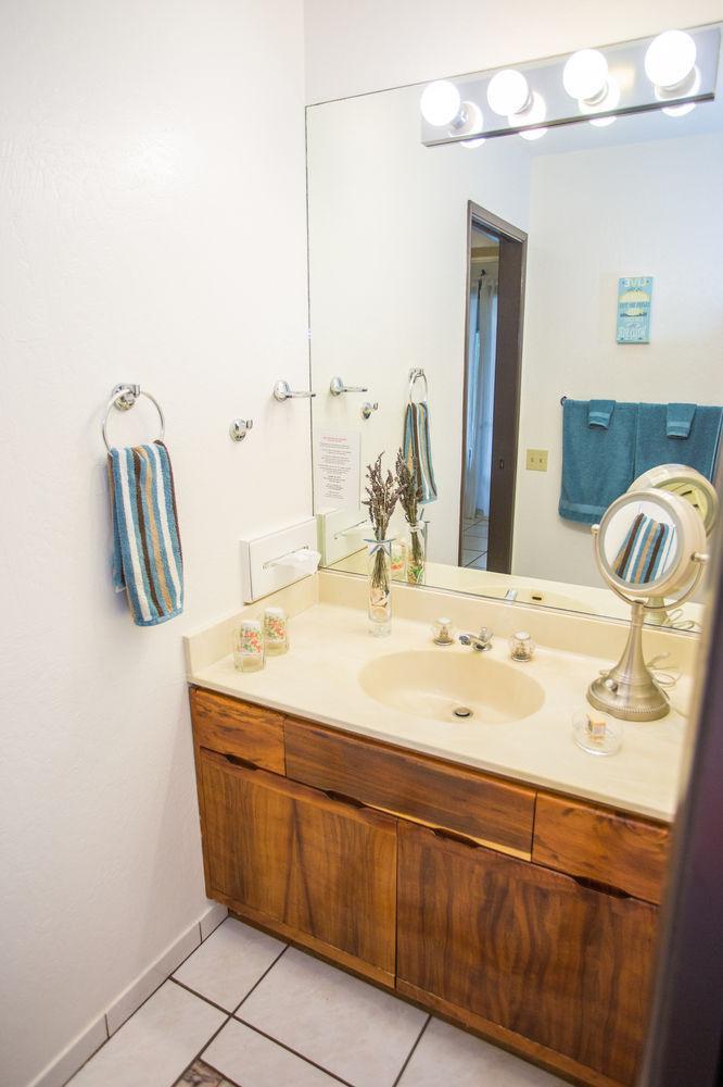 House Of Fountains Bed and Breakfast Lahaina Esterno foto