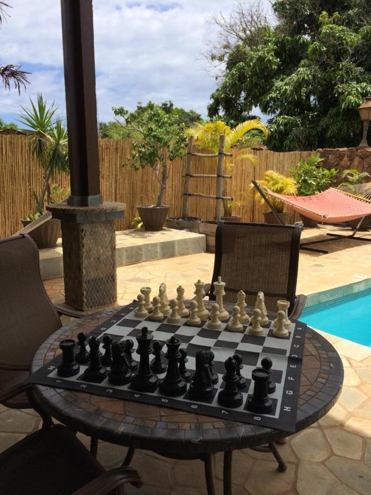 House Of Fountains Bed and Breakfast Lahaina Esterno foto